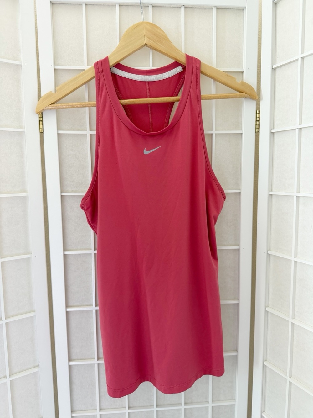 Nike Coral Pink Racerback Workout Tank Small